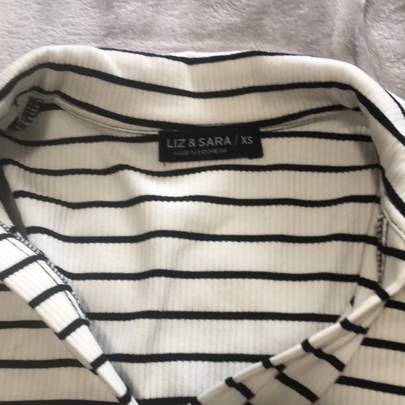 Collared tank - Picture 3 of 3